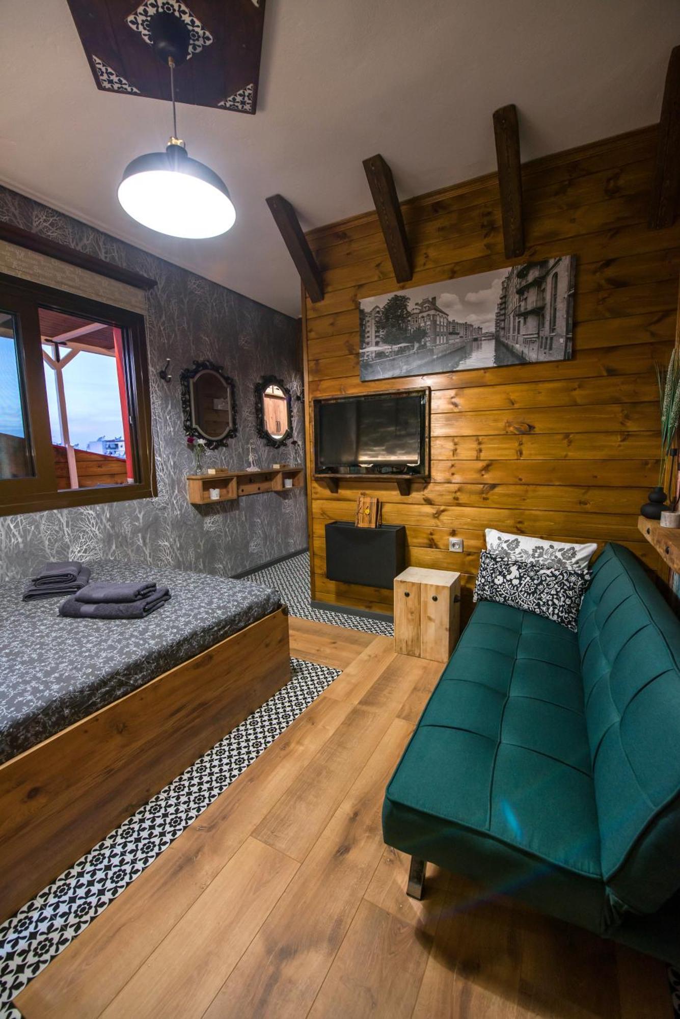 Luxury In The Centre Of The Apartment